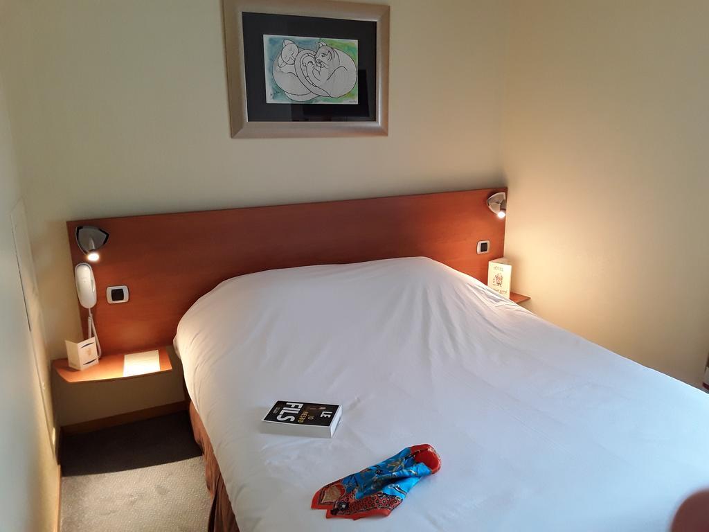In Situ Hotel Valenciennes Exteriör bild
