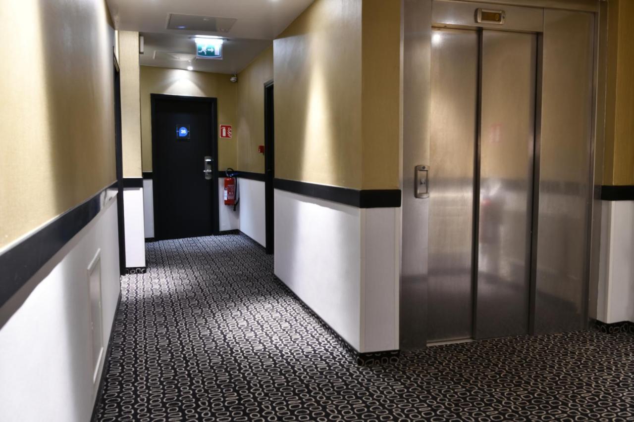 In Situ Hotel Valenciennes Exteriör bild