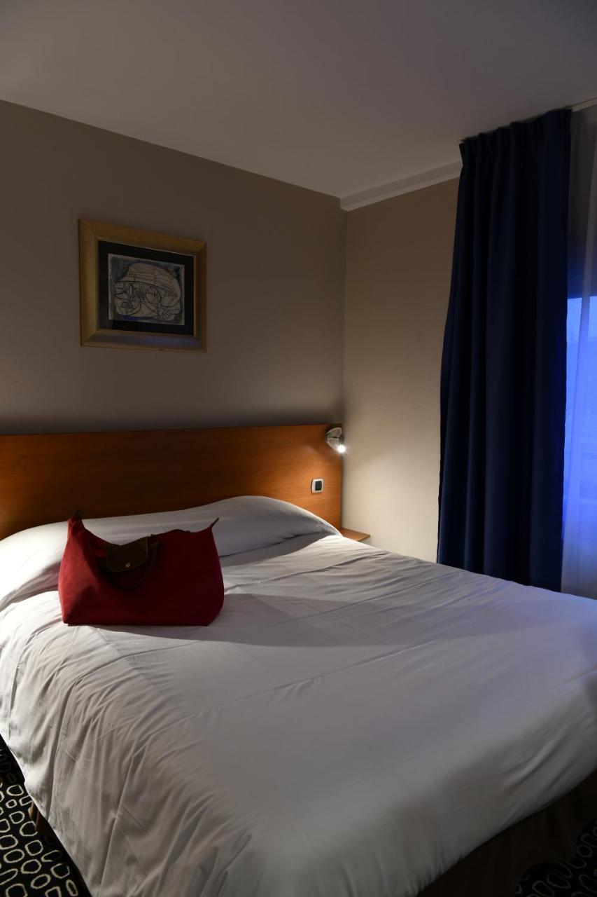 In Situ Hotel Valenciennes Exteriör bild